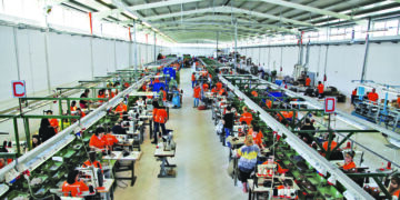 Qeveria kompenson deri në shtator 2026 punëdhënësit për rritjen e pagës minimale