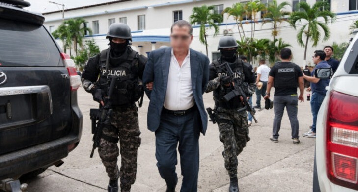 Dyshohet se punonte për mafien shqiptare, arrestohet gjyqtari në Ekuador