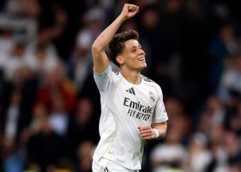 Supergoli nga 70 metra, Gyler bën shaka: Mos e provoni këtë në shtëpi (VIDEO)