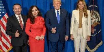 Me ftesë të Melania Trump, bashkëshorti i presidentes Vjosa Osmani merr pjesë në samitin e Shtëpisë së Bardhë