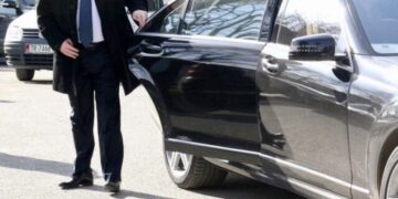 Dieta, karburante dhe qira për deputetët, sa milionë lekë shpenzoi Kuvendi për ta