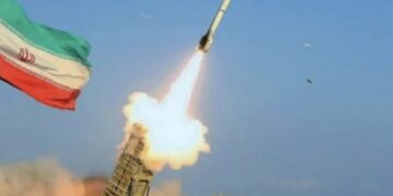 Irani sulmon me raketë edhe Turqinë, reagon Ankaraja: Kemi të drejtën për t’u kundërpërgjigjur