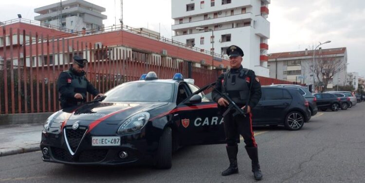 Itali/ Nuk pranonte dot ndarjen, shqiptari sulmon me hanxhar bashkëshorten në mes të rrugës