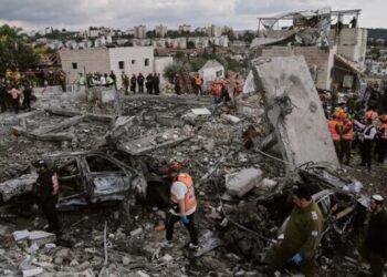 Jeruzalem/ 9 të vrarë dhe mbi 50 të plagosur nga sulmi iranian, policia: 11 persona të zhdukur