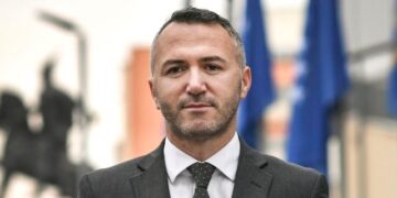 Albin Kurti emëron Jeton Zulfajn kryenegociator të Kosovës me BE-në