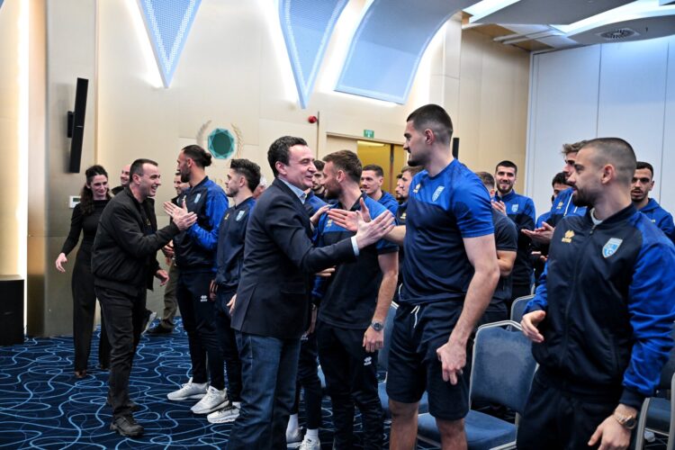 Kurti “karikon” Kosovën para Turqisë: Dilni në fushë dhe bëni atë që dini të bëni më së miri