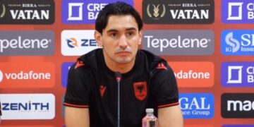 Qazim Laçi para ndeshjes me Poloninë: Të futemi për fitore dhe ta zgjidhim ndeshjen sa më shpejtë