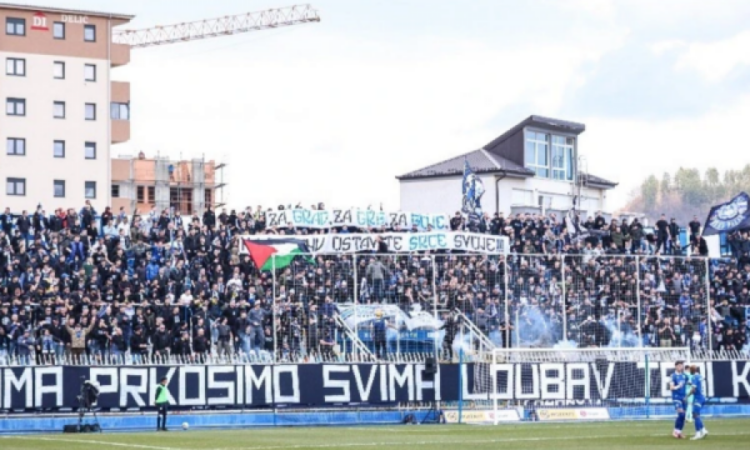 ‘Kosova është shqiptare!’ Tifozët e Novi Pazar iu kundërpërgjigjen atyre të Crvena Zvezdës