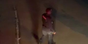 Vritet një person, dy gra të plagosura, e dyshuar si autore një 30-vjecare