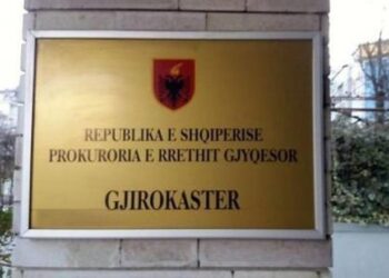 Kreu marrëdhënie seksuale me tre të mitur, gjykata lë pas hekurave 67-vjeçarin