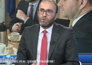 Sikleti i Bardhit kur e pyesin për Salianjin: Ka një qëndrim zyrtar, unë jam nënkryetar. ç’prisni nga unë më shumë…?