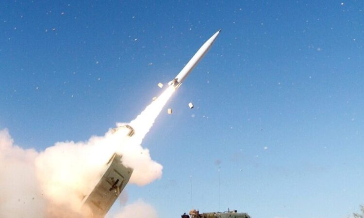 Irani sulmon me raketa bazën amerikane në Arabinë Saudite, plagosen 12 ushtarë