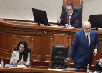 Imuniteti i Ballukut nuk futet në rendin e ditës në kuvend, Rama synon të djegë afatet