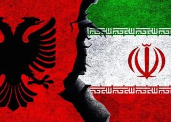 Media greke: ‘Një vend i vogël dhe djallëzor…’! Lufta e panjohur mes Tiranës dhe Teheranit