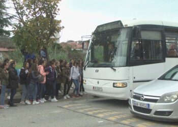 Ngjarje tragjike në Durrës, nxësi 17-vjeçar humb jetën në shkollë