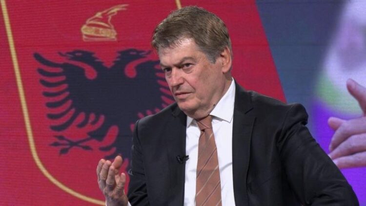 Bamir Topi kritikon Berishën: Me përjashtimin e Salianjit tregoi hapur që është komunist