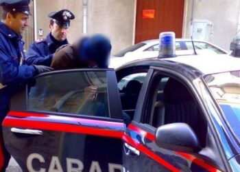 Terror ndaj biznesit, 42-vjeçari shqiptar prangoset në Itali për kërcënime me vdekje