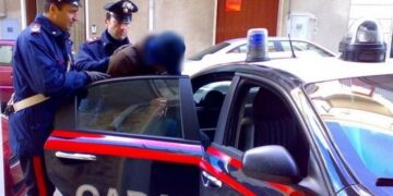 Terror ndaj biznesit, 42-vjeçari shqiptar prangoset në Itali për kërcënime me vdekje