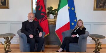 Vizita zyrtare në Itali, Rama dhe Meloni zhvillojnë takim të mbyllur, nesër drejt Barcelonës