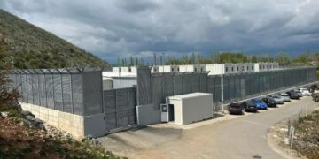 Kampi i Gjadrit në fokus/ Delegacioni i Fratelli d’Italia zhvillon vizitë