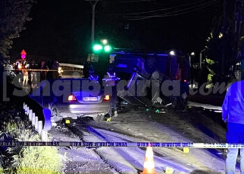 Aksident tragjik në Elbasan–Cërrik, humb jetën një person, tjetri i lënduar