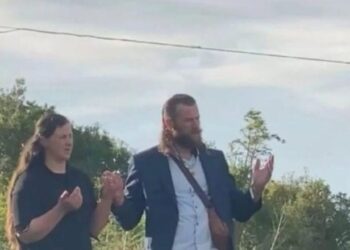 Ekzekutimi në Lezhë, ja kush është çifti Kreshnik dhe Gentjana Mujeci (FOTOT)