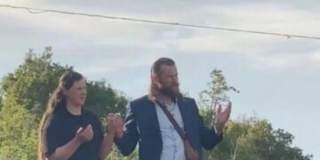 Ekzekutimi në Lezhë, ja kush është çifti Kreshnik dhe Gentjana Mujeci (FOTOT)