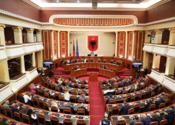 Kuvendi/ Sot interpelance me ministrin për emërimin e Hitës, thirret edhe Rama për AKEP-in