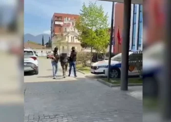 Në kërkim nga drejtësia italiane, ndalohet 51-vjeçari në Tiranë