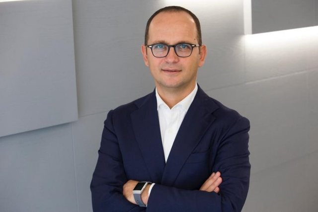 “Për punët e Shqipërisë”/ Ironia e ish-ministrit me Ramën: Njerëzit nuk “ushqehen” me kapituj