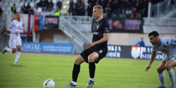 Fitore vendimtare, Dinamo eliminon Vllazninë dhe shkon në finale