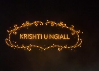 Mes lutjesh dhe dritës së shpresës, kremtohen me ceremoni Pashkët në mesnatë