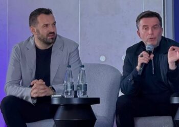 “Nëse do flisja kaq troç sa Aldori, në këtë vend do bëhej nami”, Braçe hapet në Forumin e gazetarisë