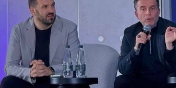 “Nëse do flisja kaq troç sa Aldori, në këtë vend do bëhej nami”, Braçe hapet në Forumin e gazetarisë