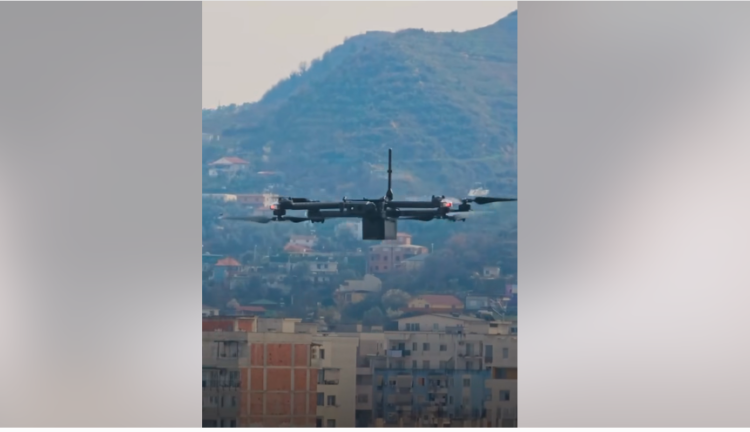 Ambasada e SHBA: Policia e Shtetit pajiset me dronë me kamera termike