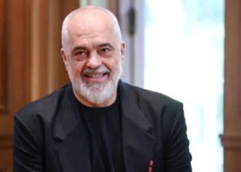 Rama si Vuçiç, kritikon BE-në: Gabim që ndërpret komunikimin me Rusinë