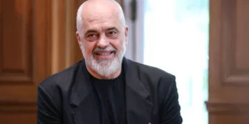 Rama si Vuçiç, kritikon BE-në: Gabim që ndërpret komunikimin me Rusinë