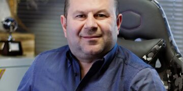 Afera 1 MLN Euro: AI për deputetët Si ua “hodhi” bosi i PC STORE tre kryetarëve të Kuvendit, u shiti si maqedonas djalin nga Pogradeci