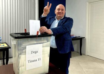 Shkëlzen Mustafa zgjidhet përsëri kryetar i PD-së, dega 11, Laprakë