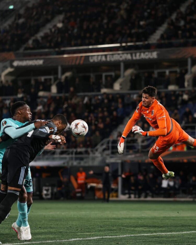 Aston Villa fiton në Bologna dhe Nottingham mbetet në Europa League, Fiorentina bie në Conference League