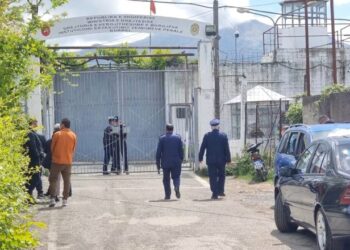 Shtyhet miratimi i amnistisë për 447 të burgosur, pritet përgjigjja nga Komisioni Europian