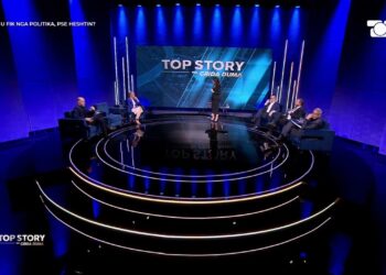 Lela përpaslet me Grida Dumën: Atë gishtin mos ma drejto, fute… I kthehet keq Duma: Fute ti, dil përjashta