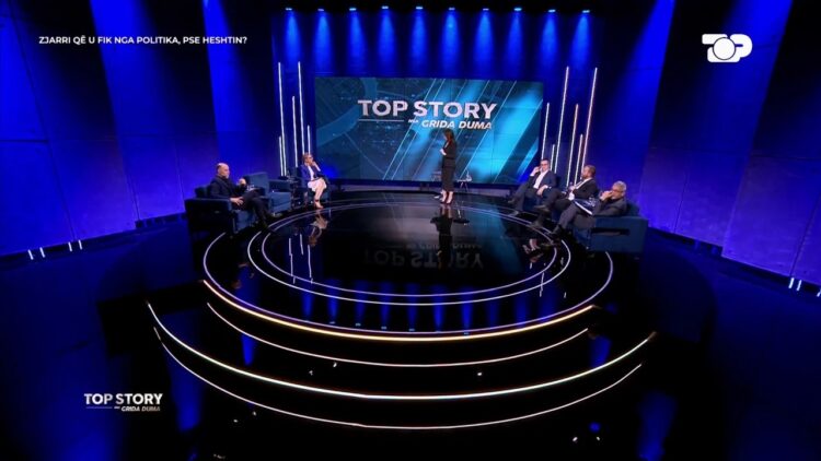 Lela përpaslet me Grida Dumën: Atë gishtin mos ma drejto, fute… I kthehet keq Duma: Fute ti, dil përjashta