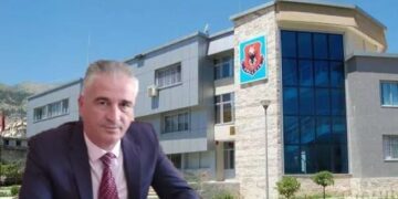 Punonjësi humbi jetën në punë, ndalohet në Kakavijë ish-drejtori i Shërbimeve Komunitare në Gjirokastër