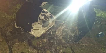 Aksident fatal në aksin Fier-Vlorë! Humb kontrollin e mjetit dhe përplaset me bordurë e rrugës, ndërron jetë i riu (Emri)