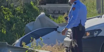 Fier, makina përplas për vdekje një person që lëvizte me biçikletë