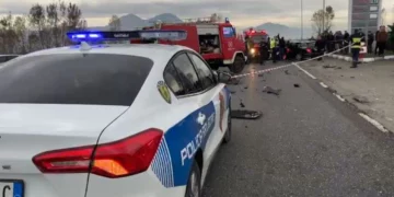 Lezhë, babë e bijë humbin jetën në aksident, punonin në kampin e Gjadrit
