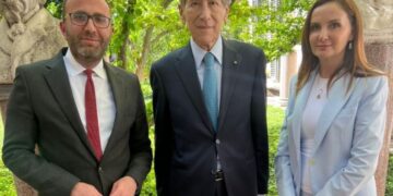 Bardhi dhe Tabaku vazhdojnë takimet në senatin italian: Mazhoranca po mbron krimin dhe korrupsionin