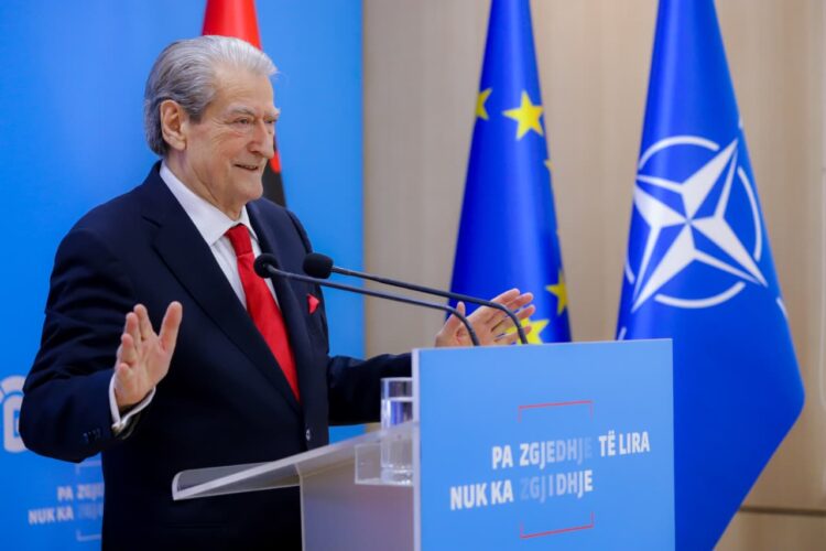 Berisha: Shumë shpejt ‘binomi i hajdutëve’ do marrin ndëshkimin që meritojnë!