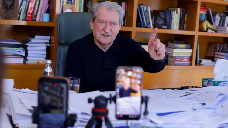 “Për herë të parë në botë policia përdor sprajin e ariut kundër qytetarëve”, Berisha: Këta janë barbarë